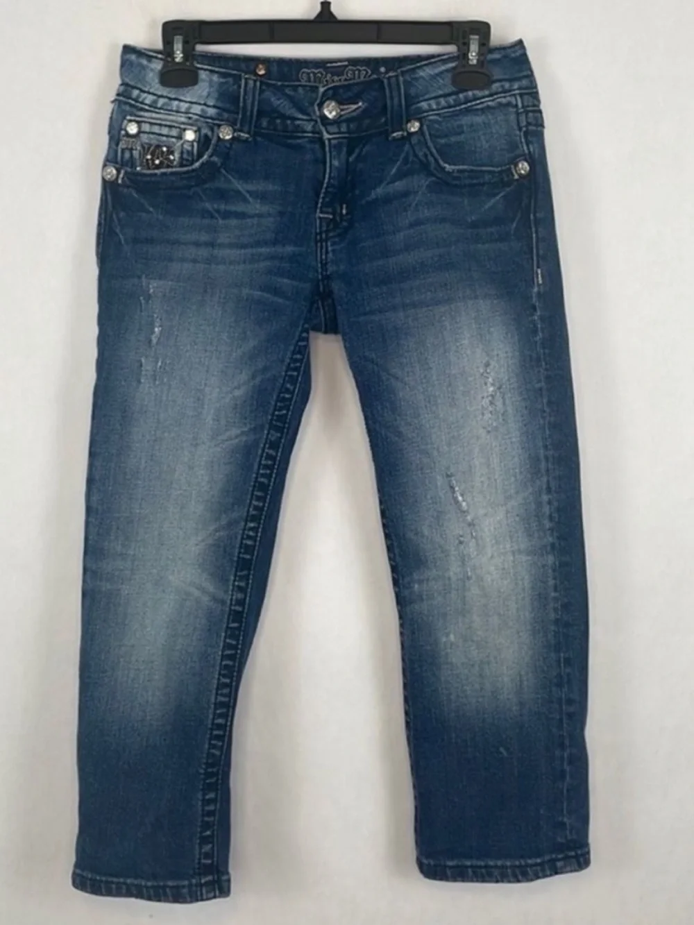Miss Me Women’s Blue Denim Capri Jeans Low Rise Embellished Flap Pocket Size 27.